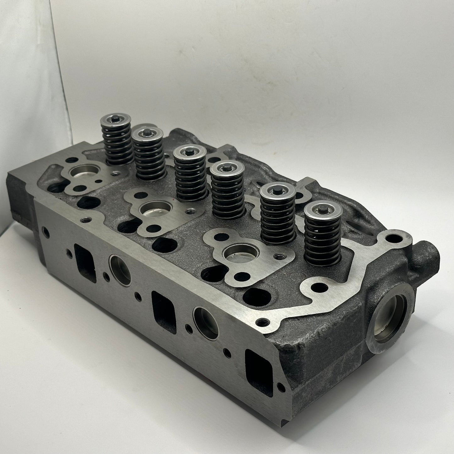 Mitsubishi S3L & S3L2 Cylinder Head | 31B01-31040