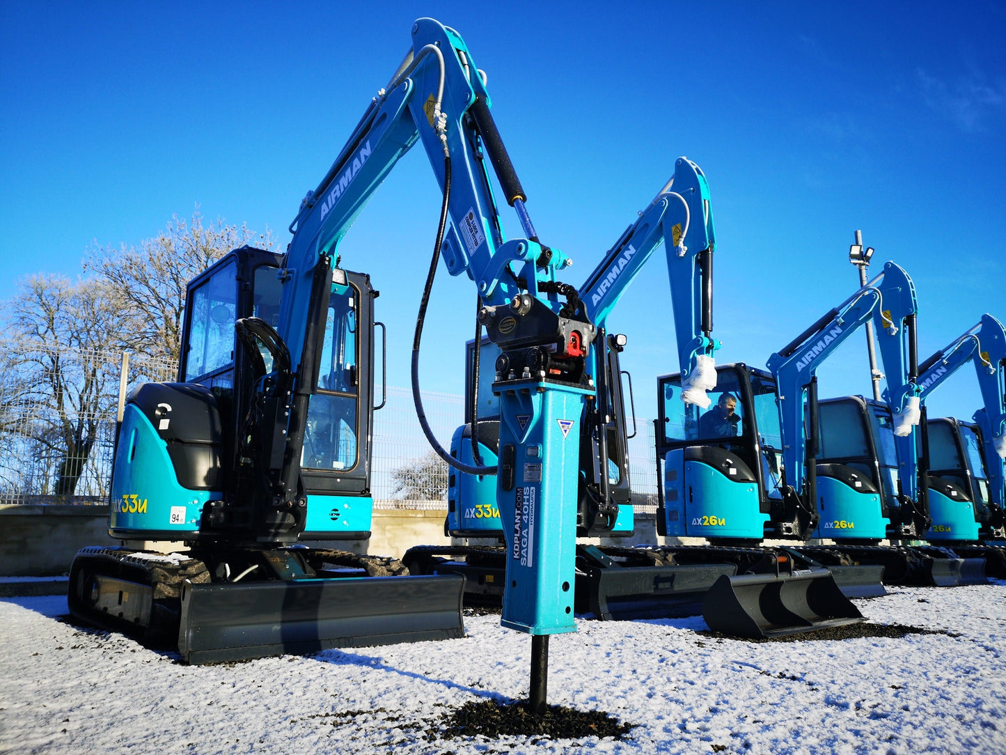 Hitachi Airman AX33u-7 | New 3.3 ton Mini Excavator