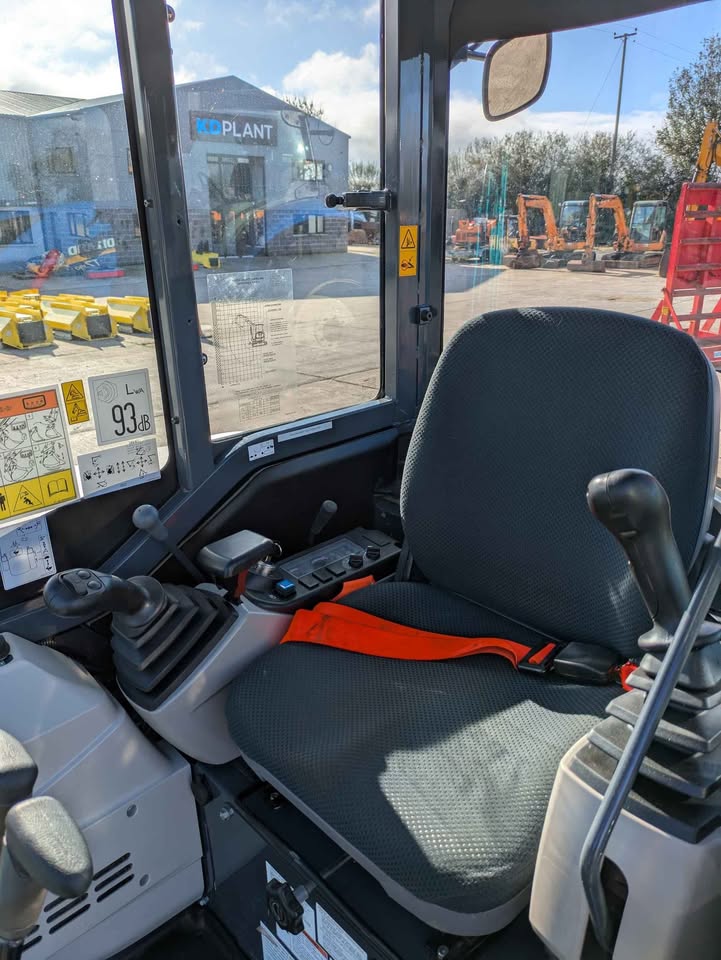 2022 Kobelco SK28SR-6E