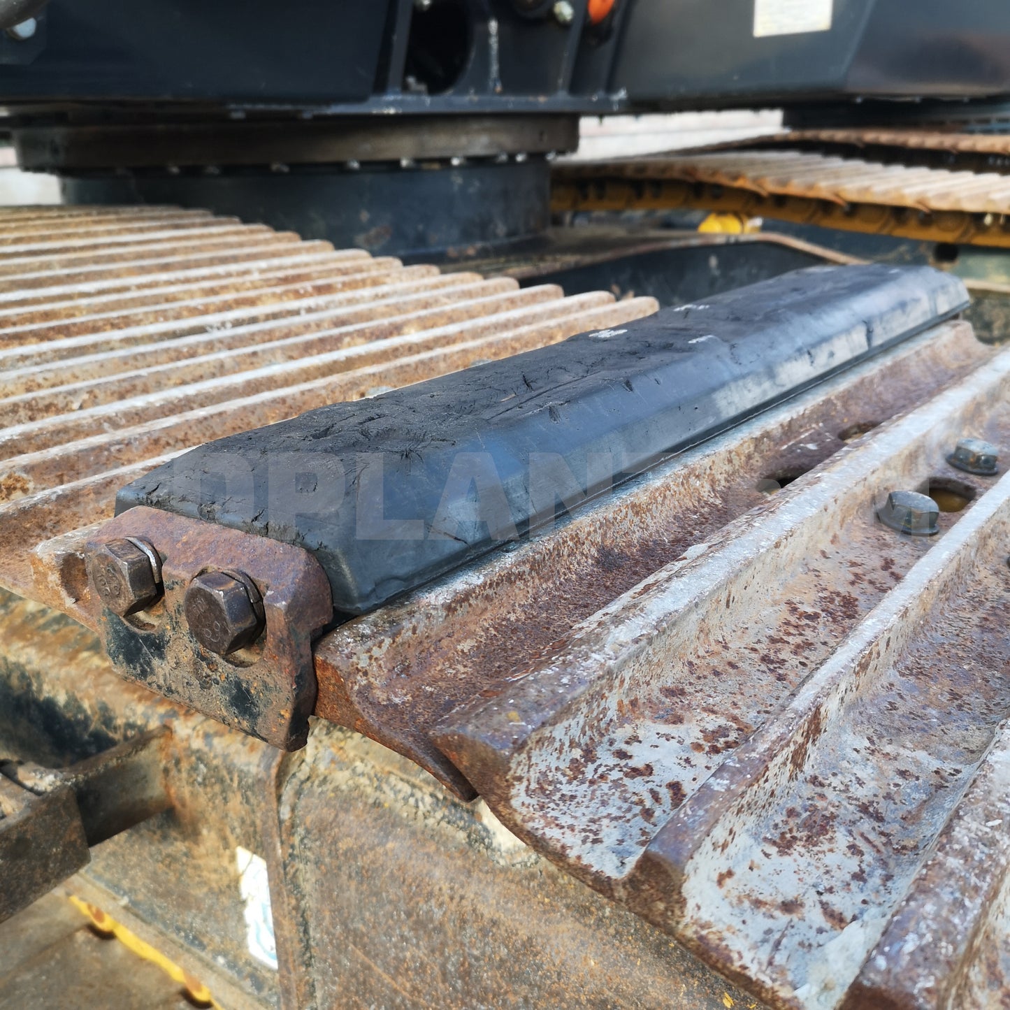 700mm Rubber Block Clip-on Street Pads | 13T Excavator | Lightly Used | Full Set