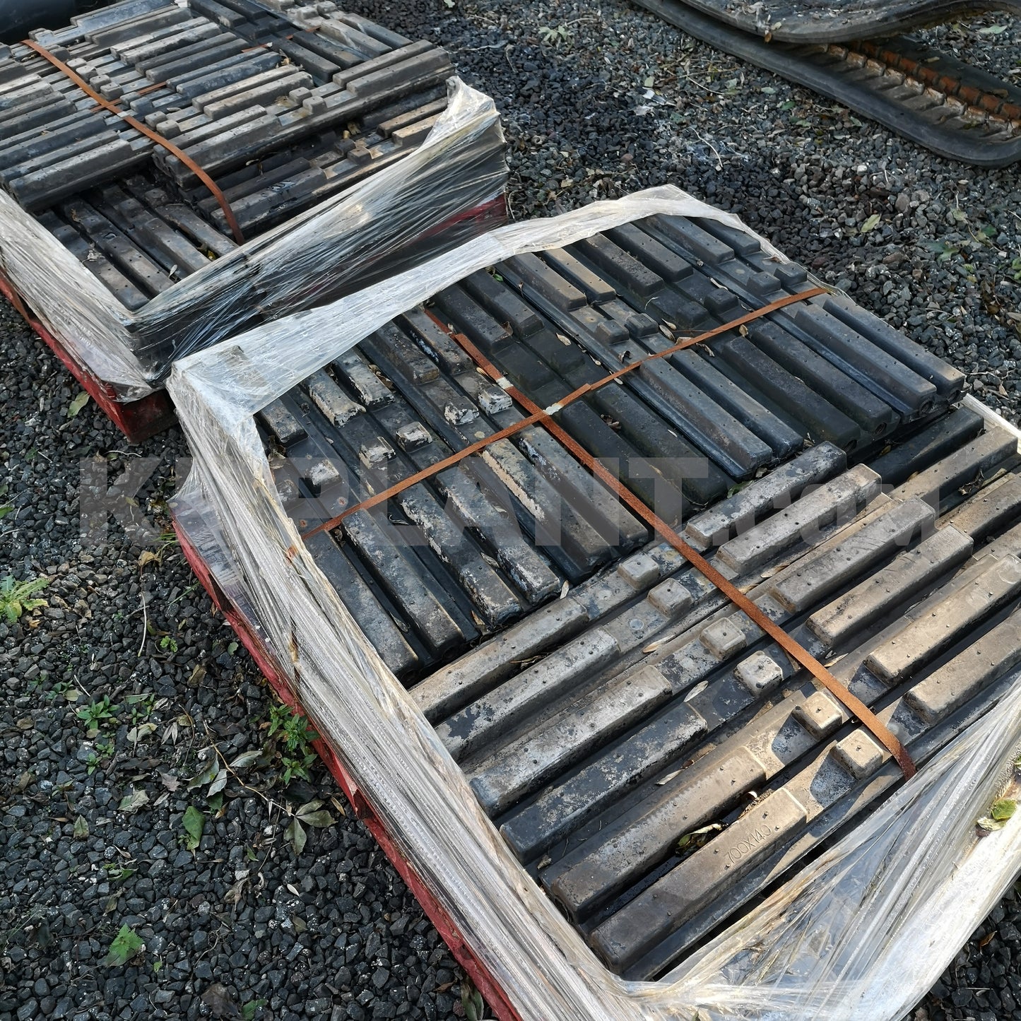 700mm Rubber Block Clip-on Street Pads | 13T Excavator | Lightly Used | Full Set
