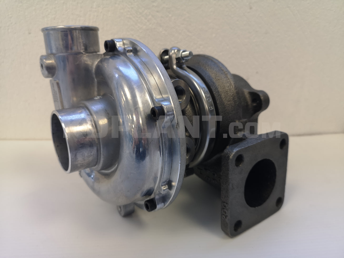 Isuzu 4JJ1 / 4JJ1X Replacement Turbocharger | JCB HITACHI CASE