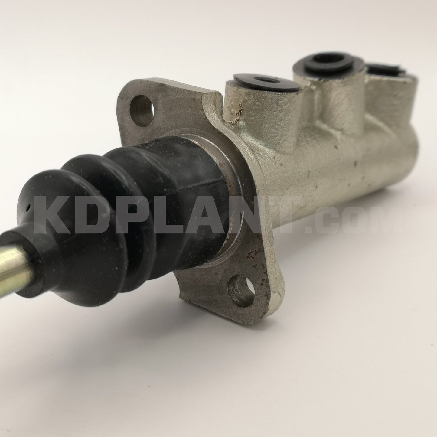 JCB 3CX Brake Master Cylinder | 15/920110