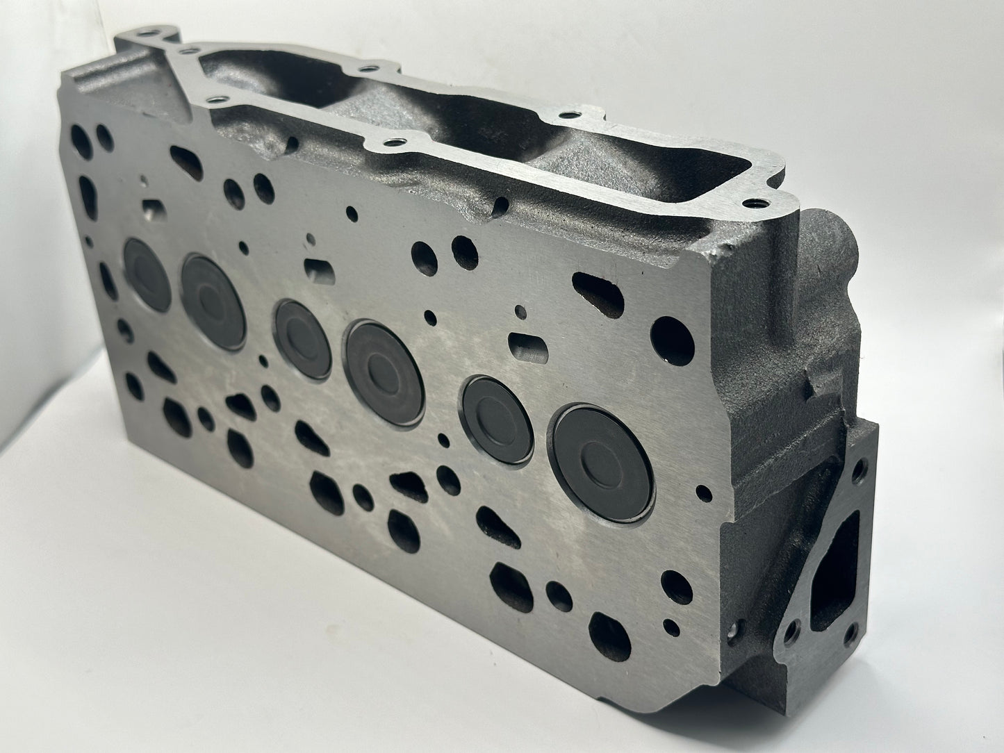 Mitsubishi S3L & S3L2 Cylinder Head | 31B01-31040