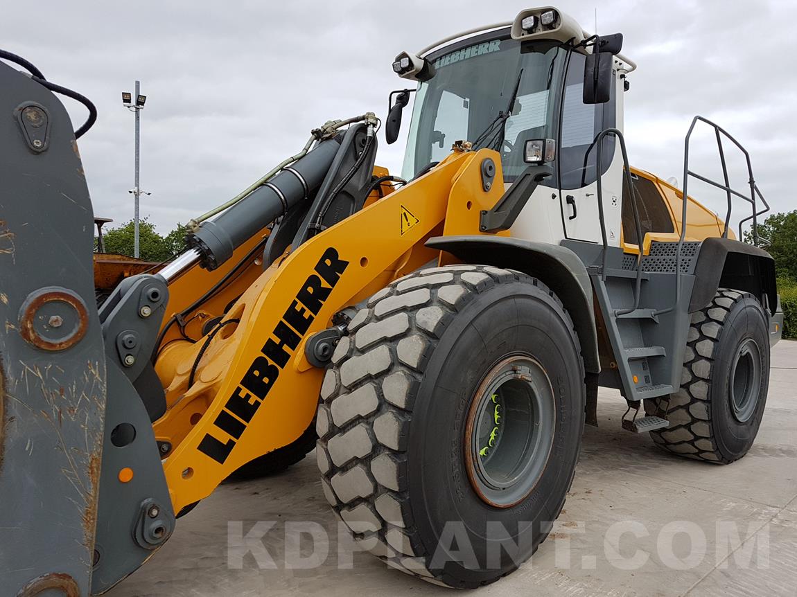 Leibherr 566 Loading Shovel