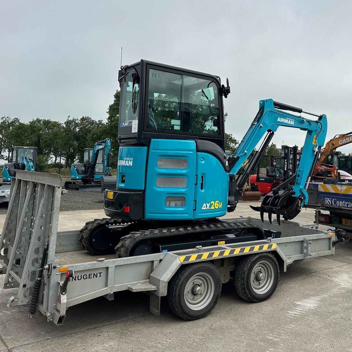 Hitachi Airman AX26u-7 | Nueva miniexcavadora de 2,7 toneladas