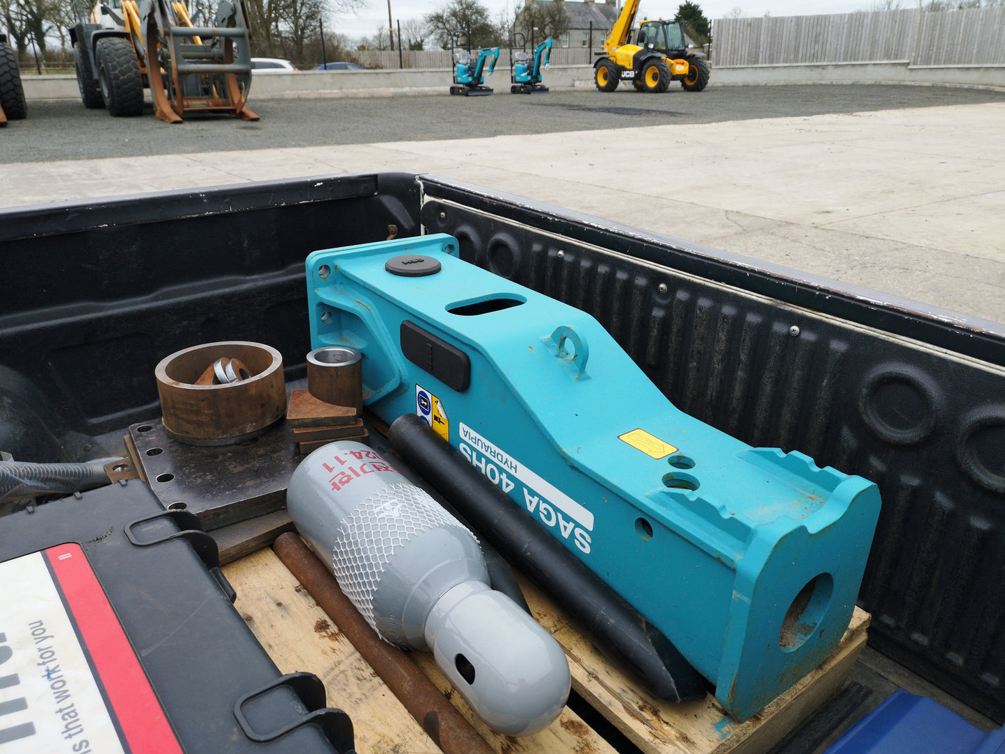 MSB 40HS Rock Hammer | 2.9-4 ton Excavators