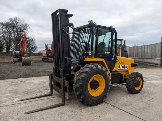 2015 JCB 930 Rough Terrain Forklift (RTFL)