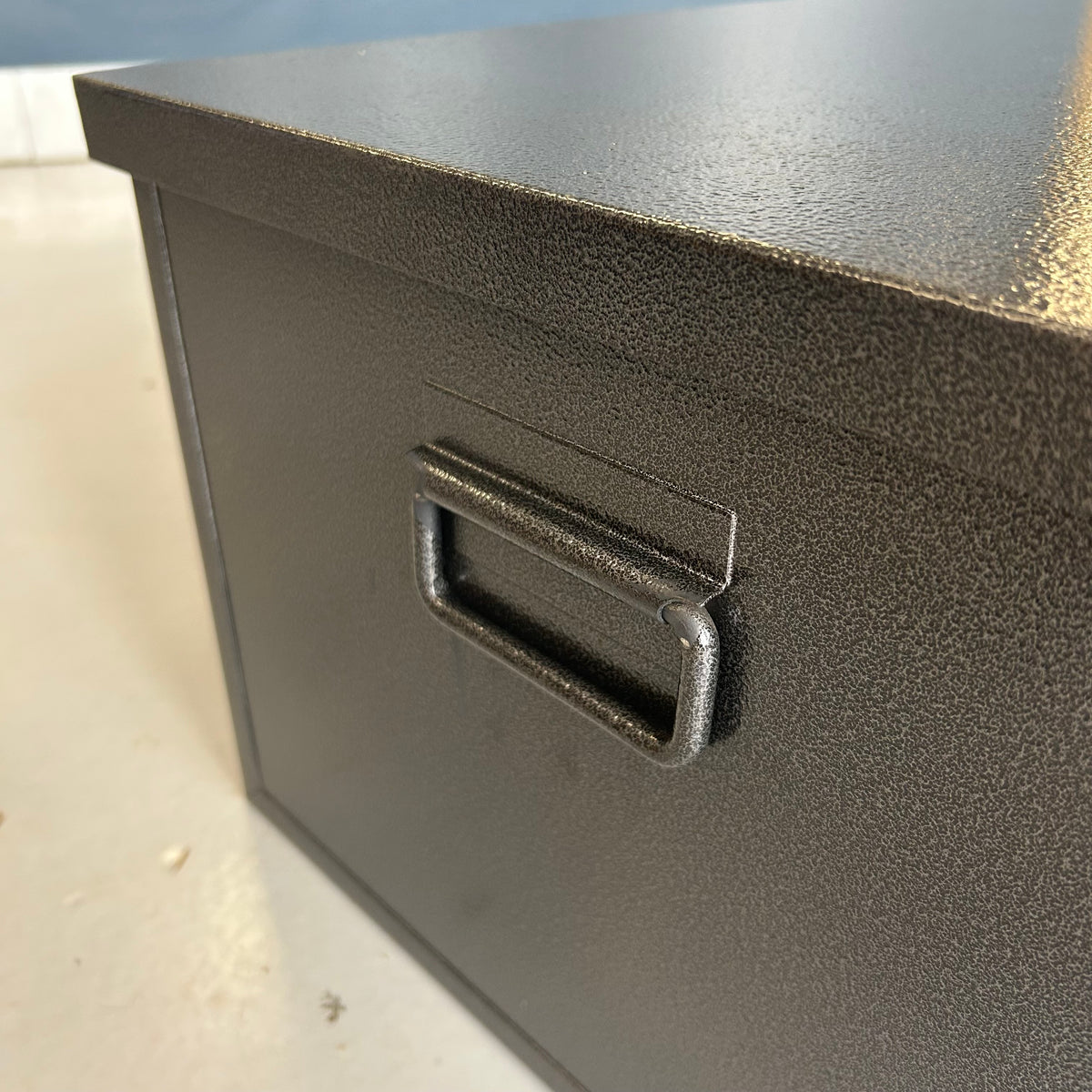 Small Lockable Steel Storage Box – Rugged Portable Site Chest