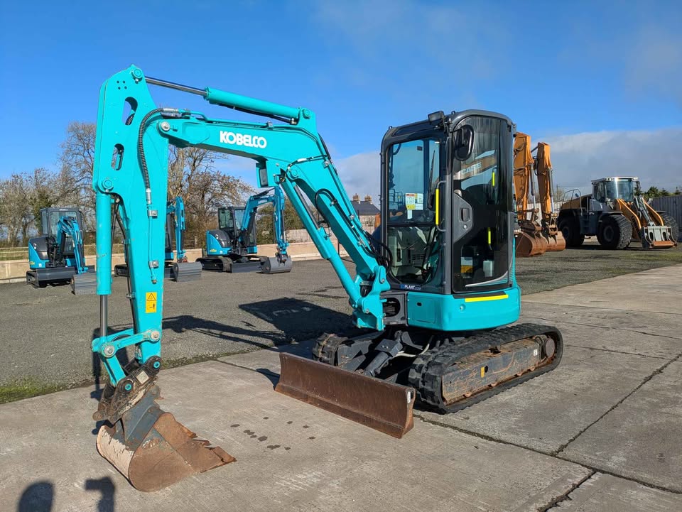2022 Kobelco SK28SR-6E