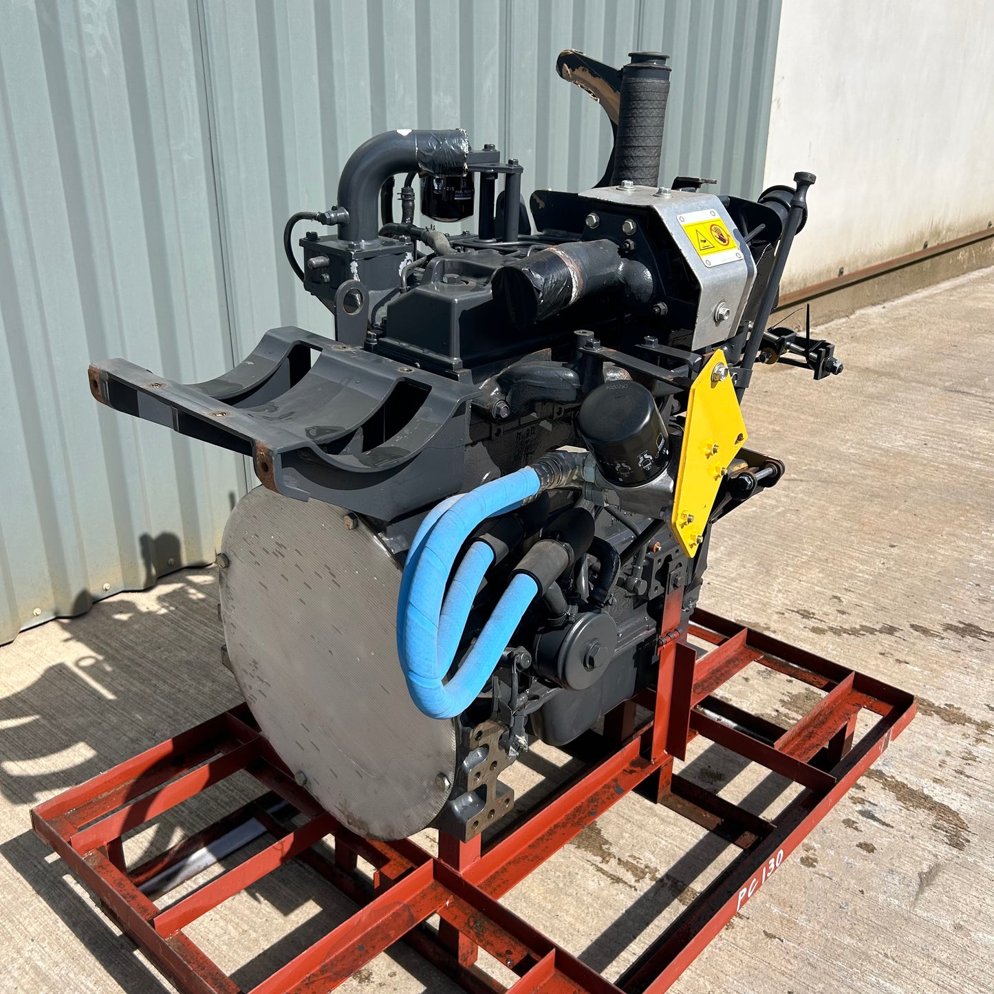 New Komatsu PC130-7 (and similar) Engine