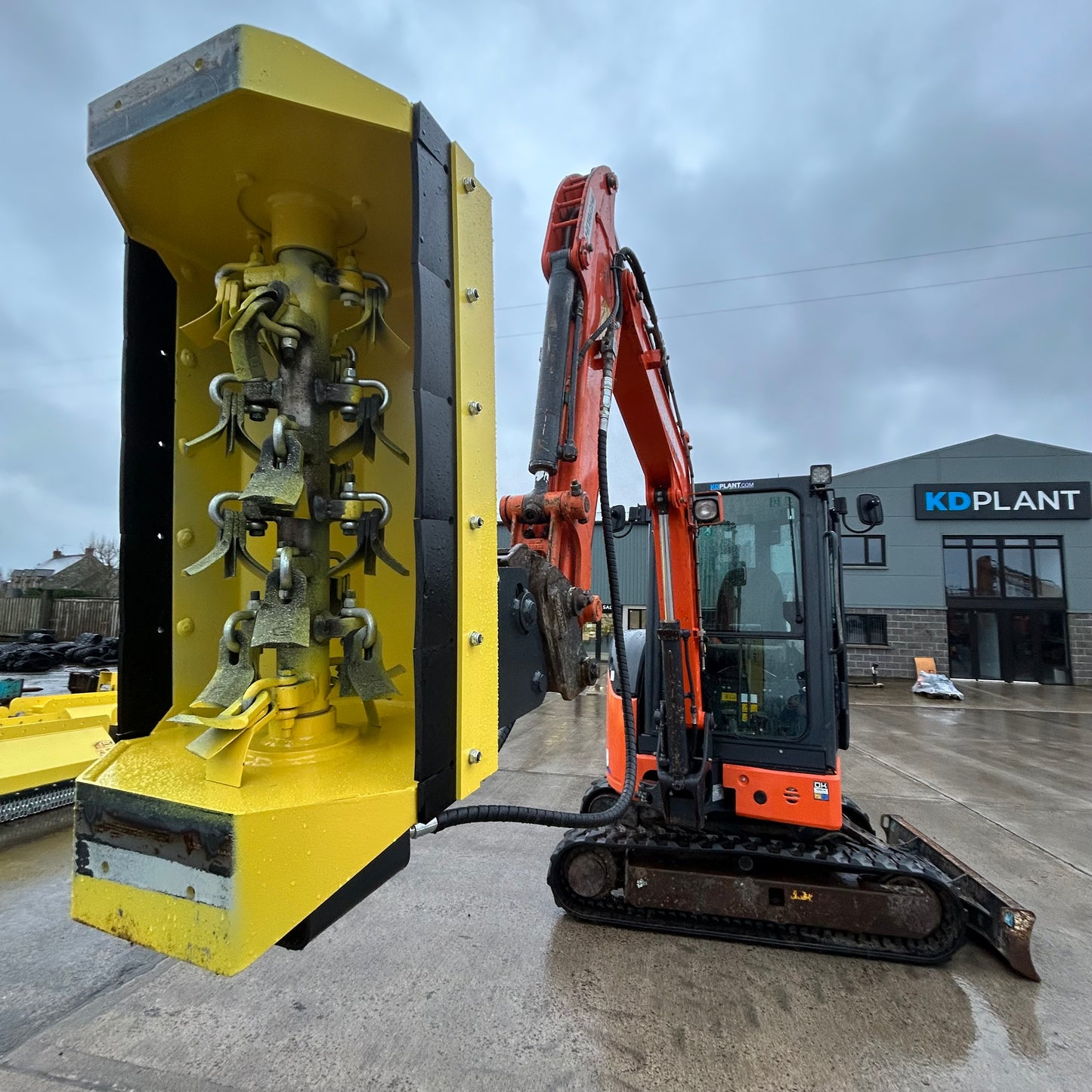 Flail Mulcher for 1-3 ton Excavator | Ghedini DA 56