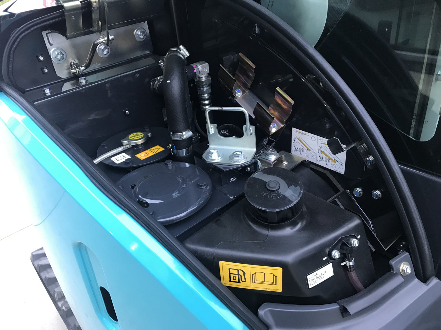 Hitachi Airman AX33u-7 | New 3.3 ton Mini Excavator