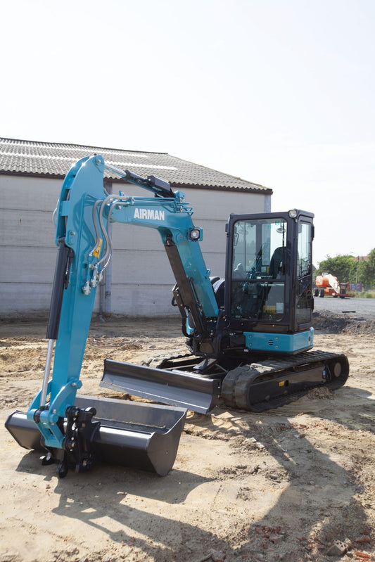 Hitachi Airman AX48u-7 | New 4.8 ton Mini Excavator