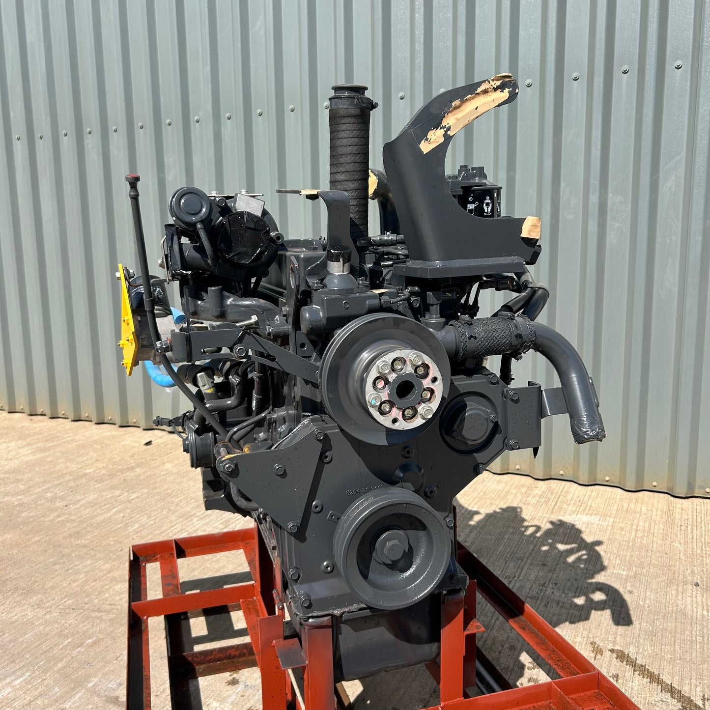 New Komatsu PC130-7 (and similar) Engine