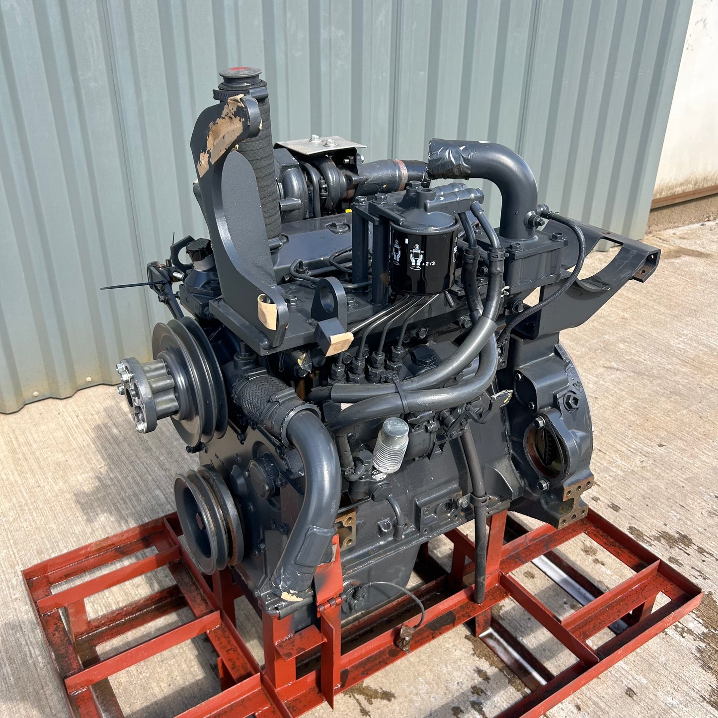 New Komatsu PC130-7 (and similar) Engine