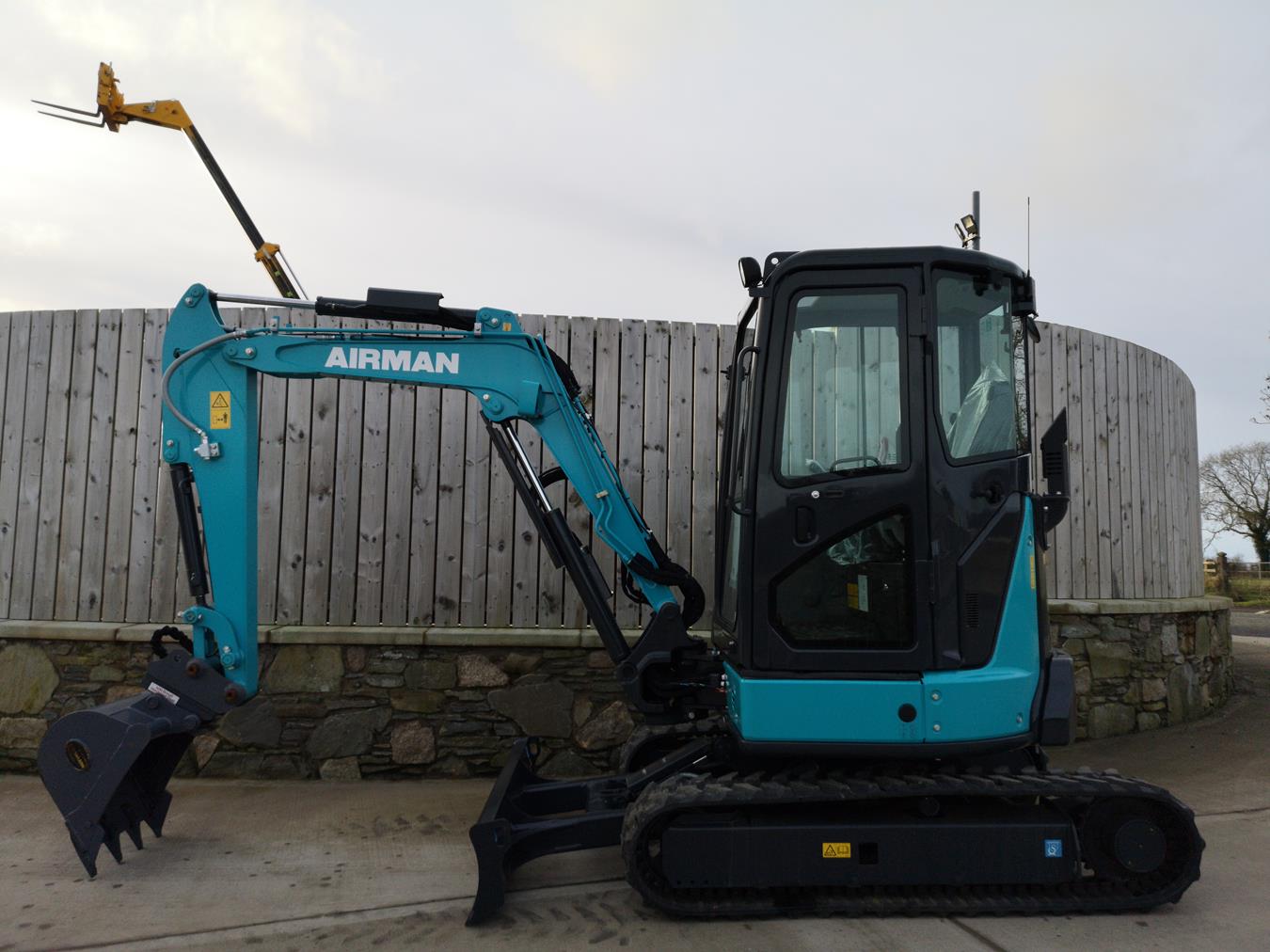 Airman AX33u-7 | New 2025 3.3 ton Mini Excavator