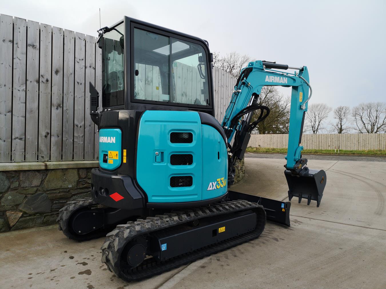 Airman AX33u-7 | New 2025 3.3 ton Mini Excavator