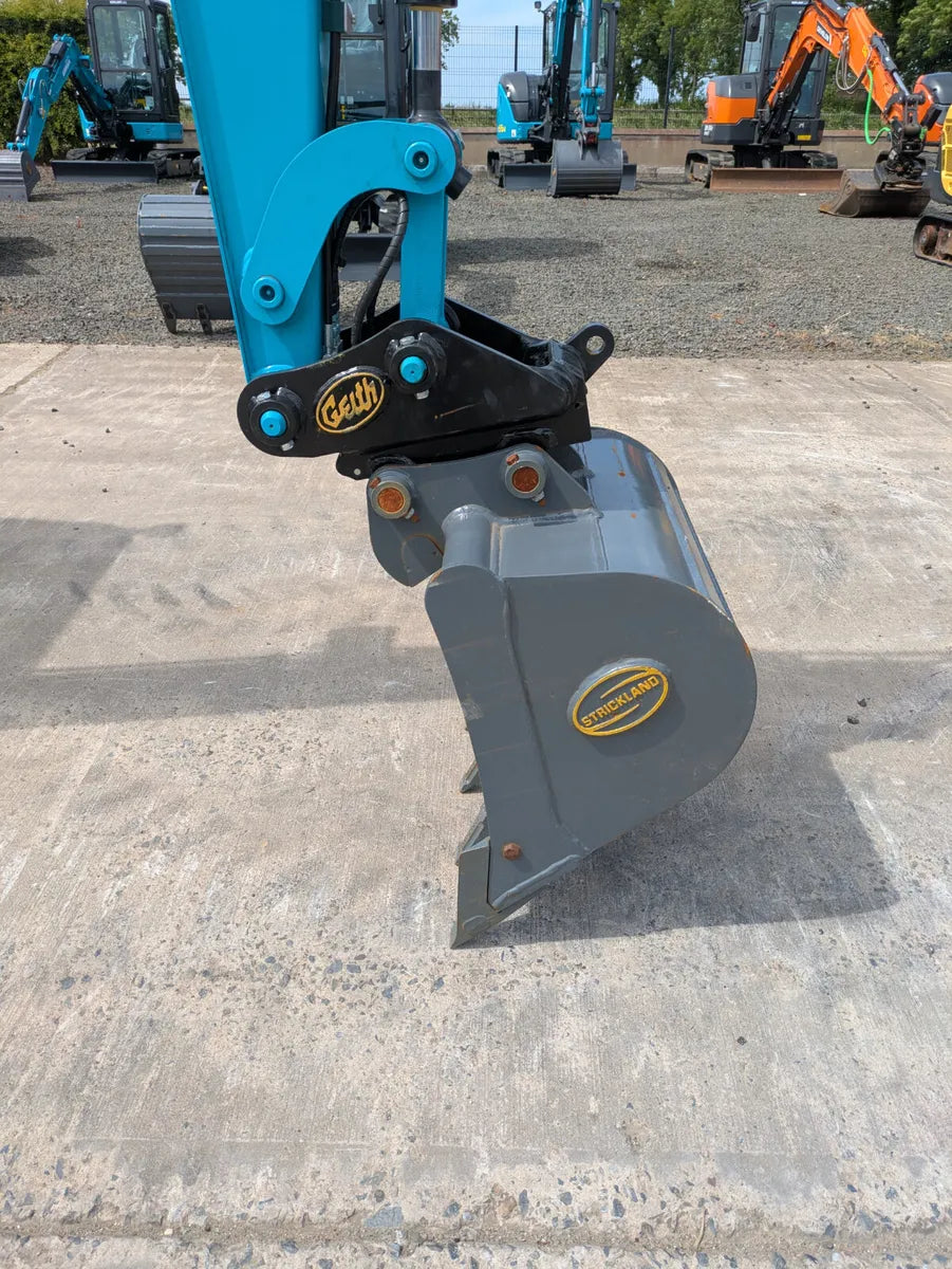 Airman AX26u-7 | New 2025 2.7 ton Mini Excavator